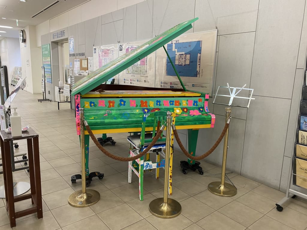 ストリートピアノ