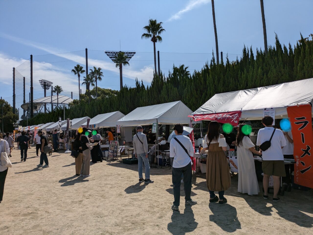 2024秋豊中SUPEフードフェス　ブースと行列
