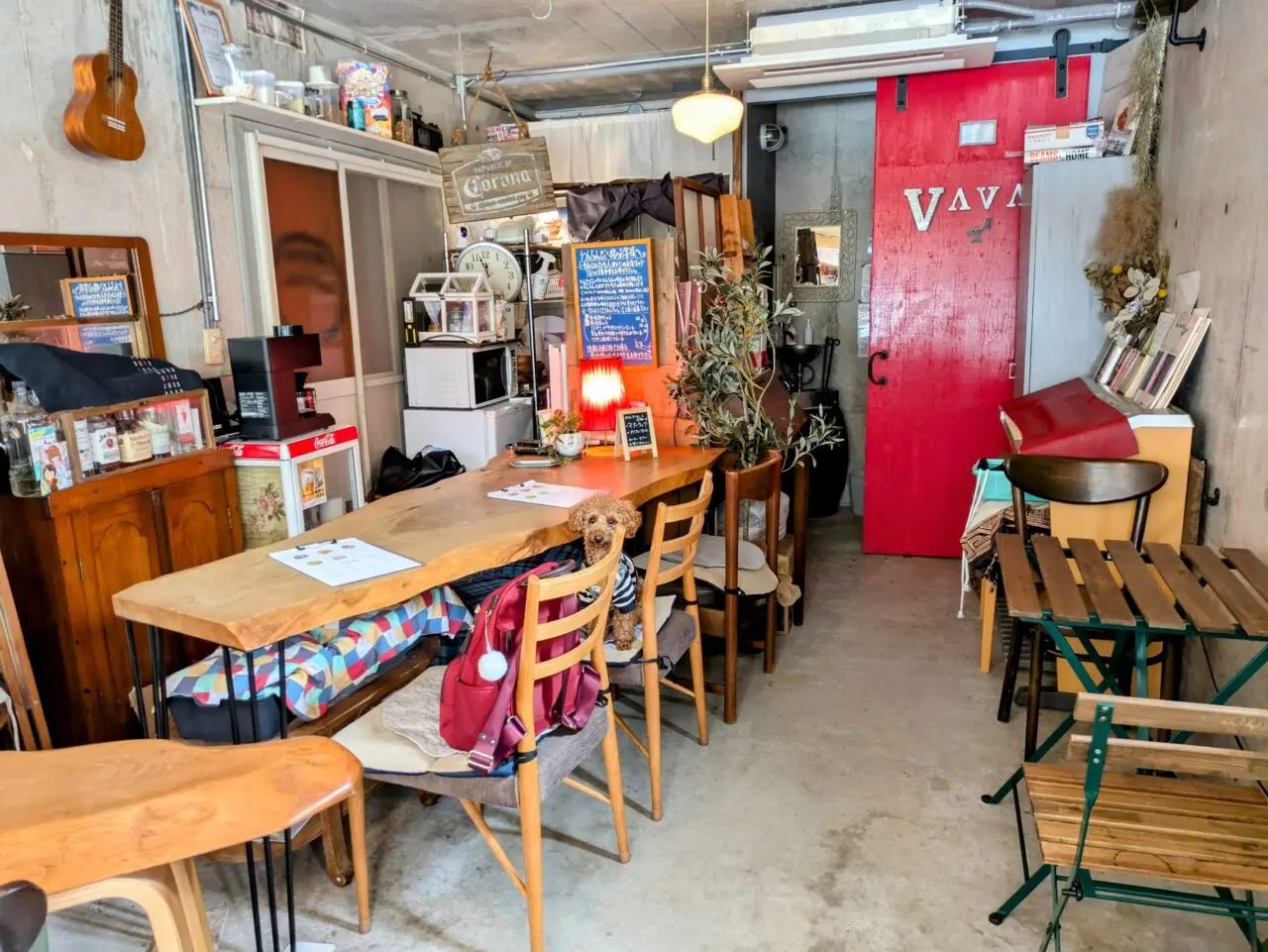 CafeBee店内