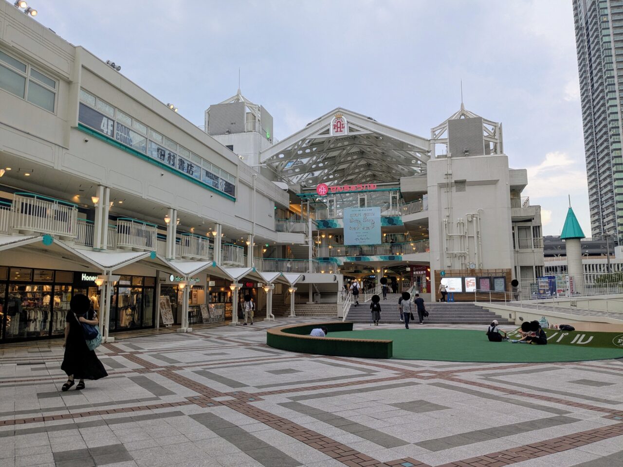 せんちゅうパル北広場