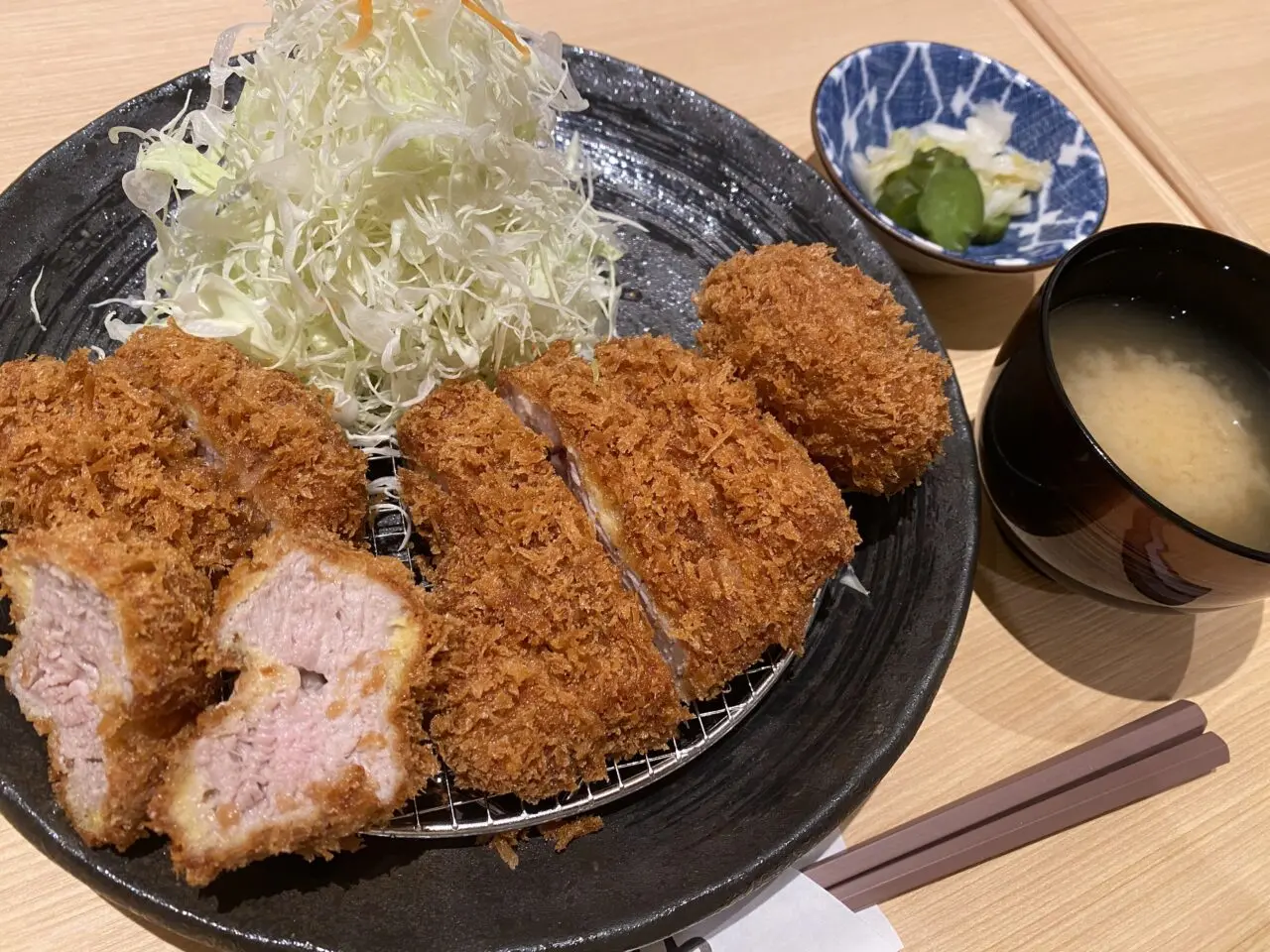 とんかつ神楽坂さくら豊中庄内店ヒレロースかつ定食