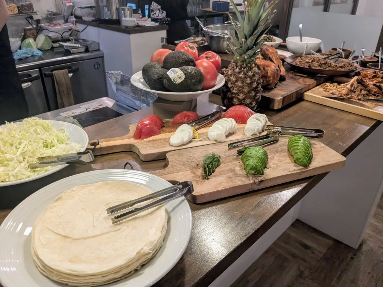 カルメクスランチビュッフェ