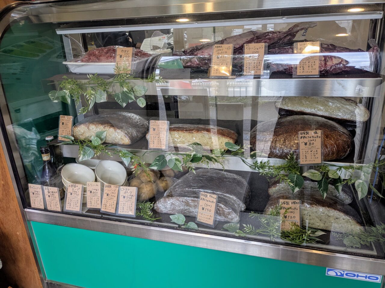 イタリアン食堂bis fareショーケース